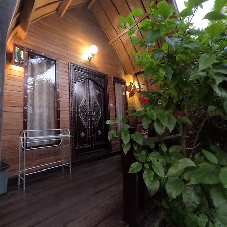 Banana Leaf Bungalow Gili Trawangan Exteriör bild